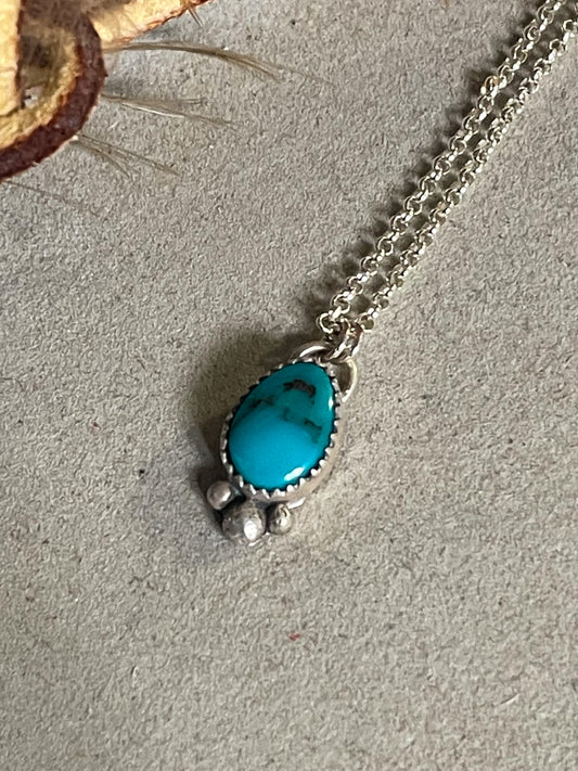 Carico Lake Turquoise Everyday Necklace