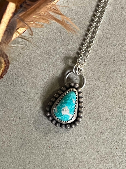 White Water Turquoise Beaded Border Everyday Necklace