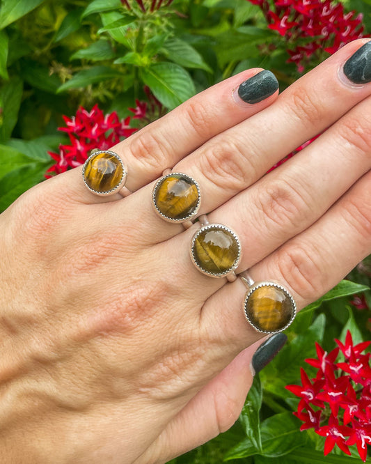 Tiger’s Eye Round Everyday Ring